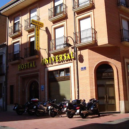 Hostal Universal Бенавенте Екстер'єр фото