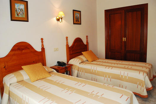 Hostal Universal Бенавенте Номер фото