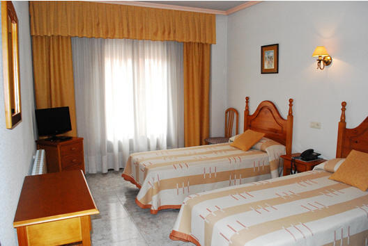 Hostal Universal Бенавенте Номер фото